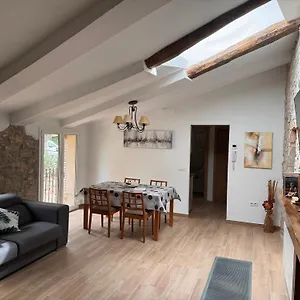 Casa De La Serra Сasa de vacaciones Montblanc